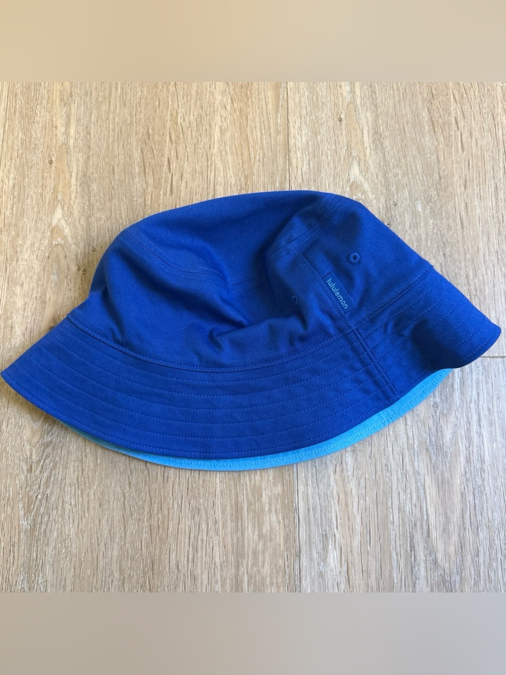 NWT Lululemon Blue Reversible Cotton Bucket Hat Small